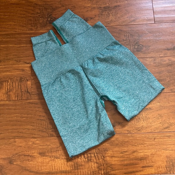 Gymshark Adapt Marl Seamless Leggings in size Small - Picture 4 of 5